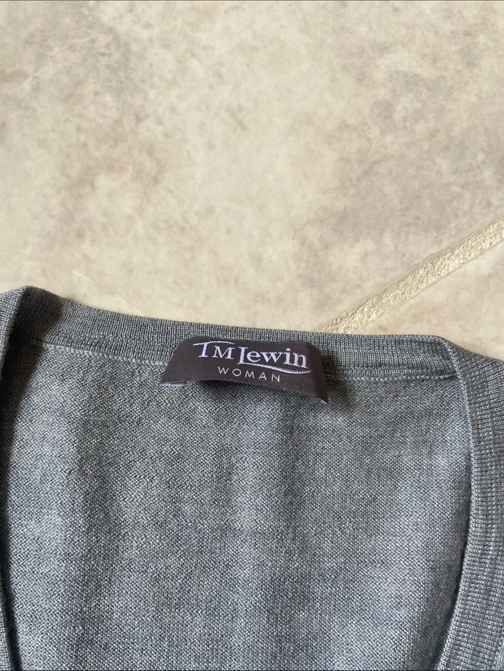 TM LEWIN Tank V Neck Vest Grey Gray 100% Wool Merino S Small